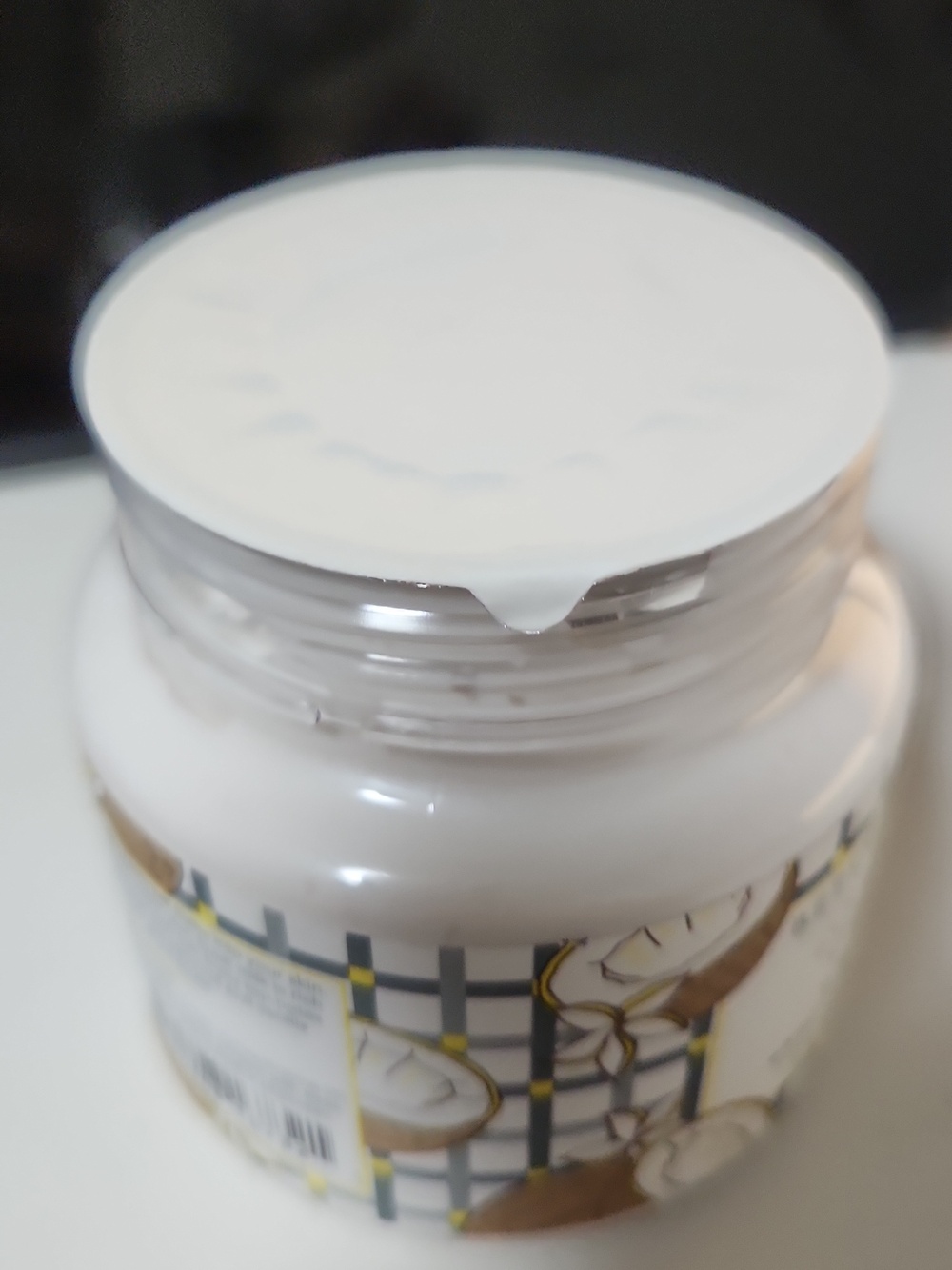 New Beekman 1802 Coconut Cream - Picture 4 of 4